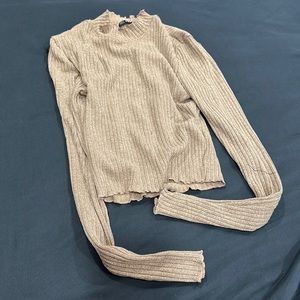 long sleeve cropped top